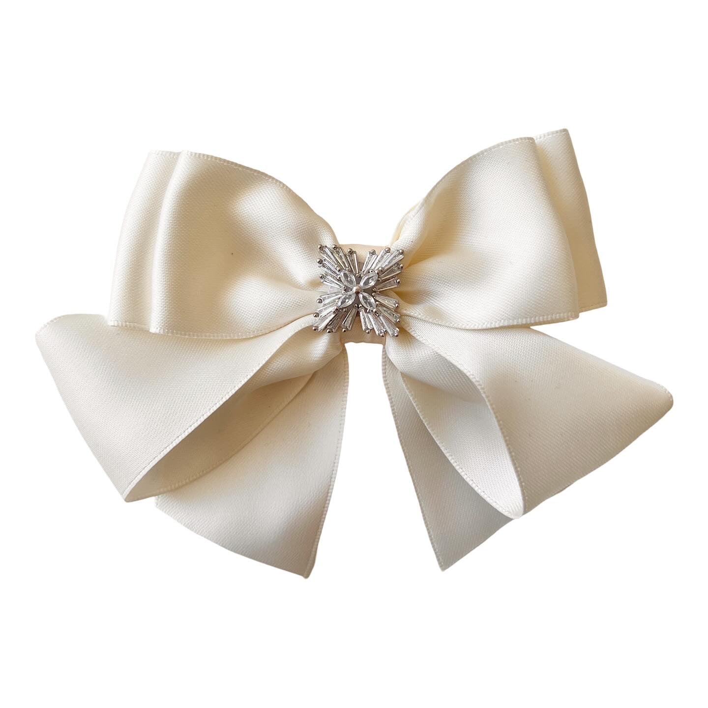 Victoria Bow Child by petalsINK