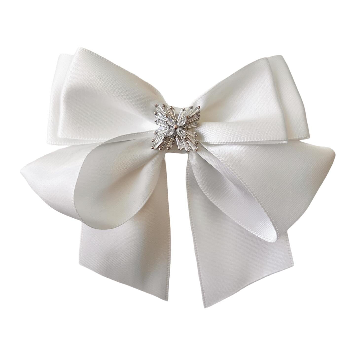 Victoria Bow Child by petalsINK