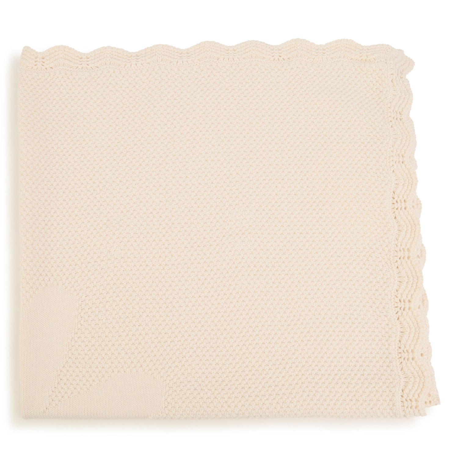 Knitted Blanket with Shell Edge