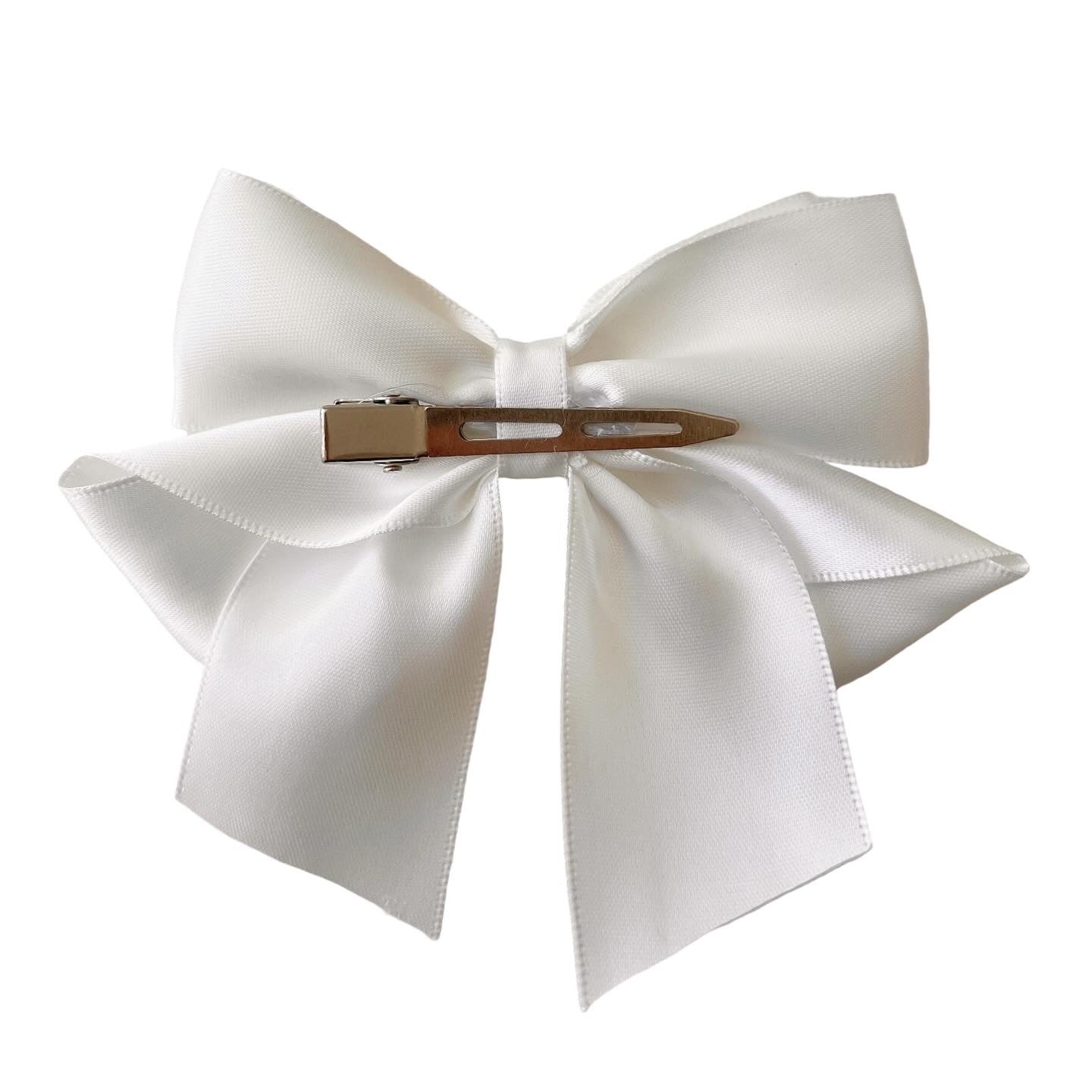 Victoria Bow Child by petalsINK