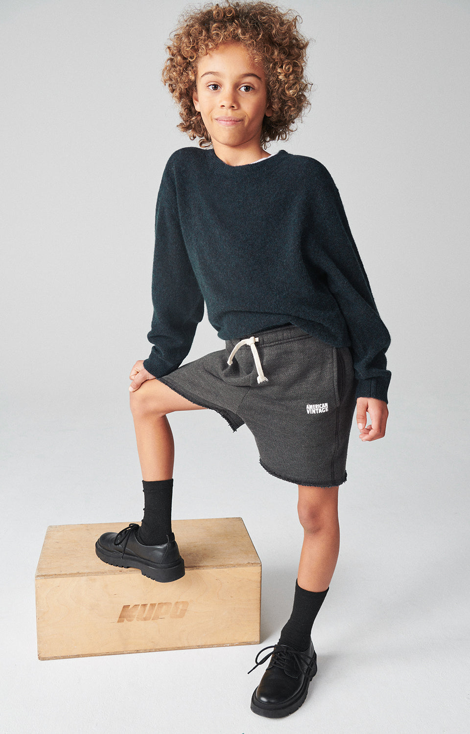 Casual Fleece Shorts with Raw Hem American Vintage