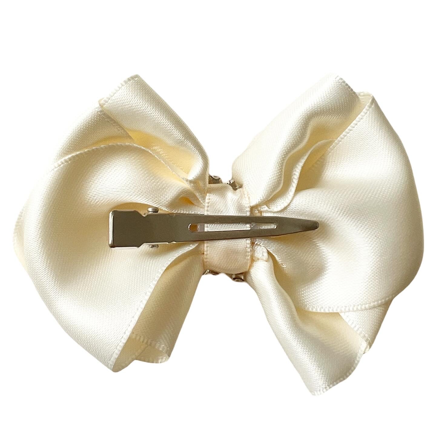 Gigi Bow Child by petalsINK