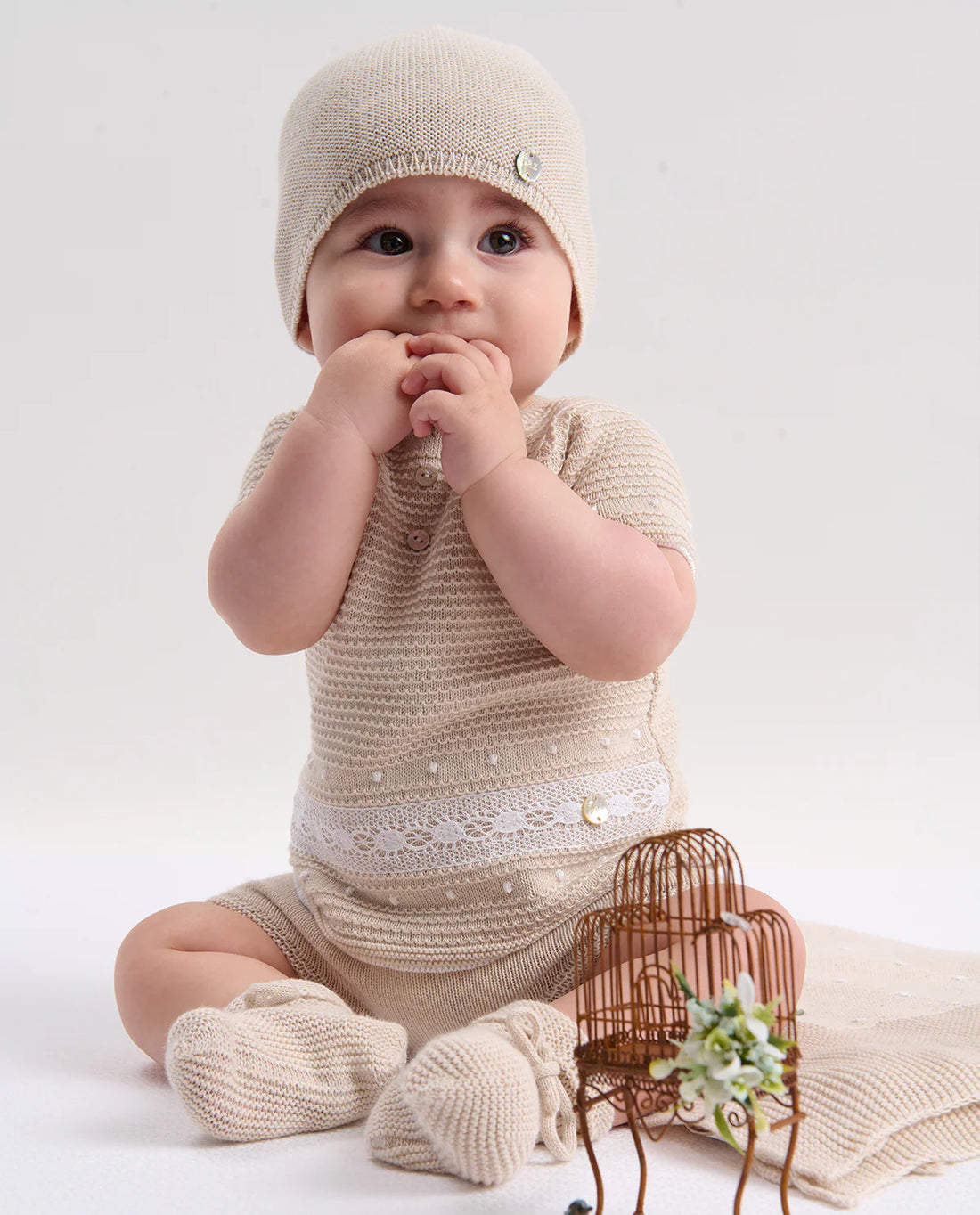 Set Knit Newborn Sweater And Leggins Linen And White Paz Rodriguez