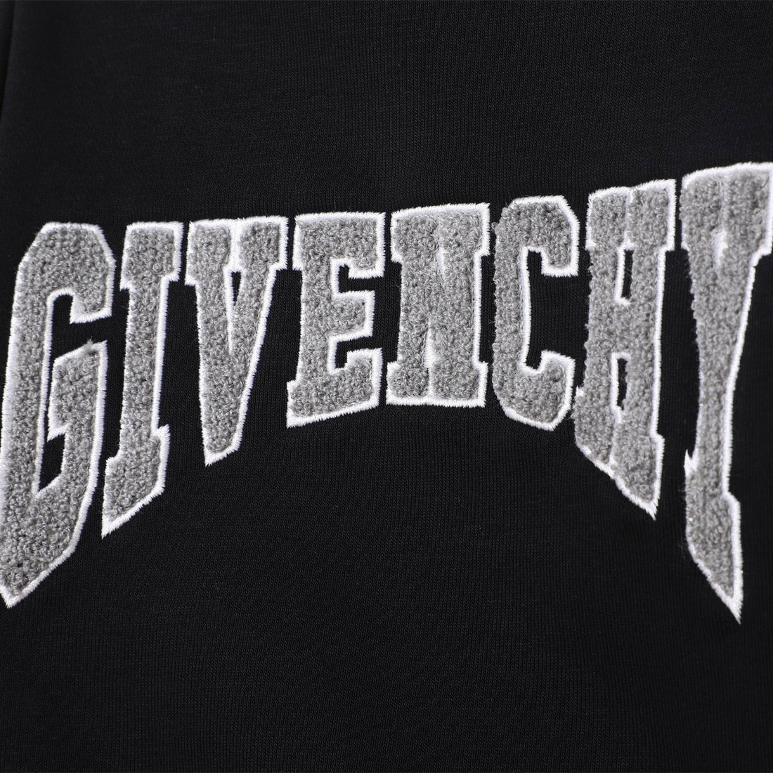 Givenchy Sweatshirt Style: H05276