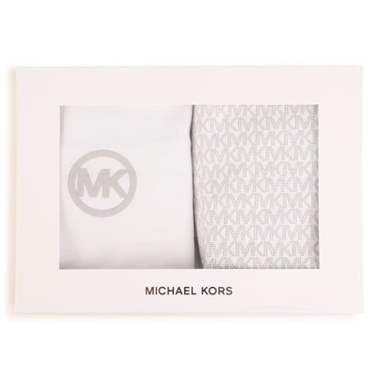 Michael Kors Bib (2) Style: R90024