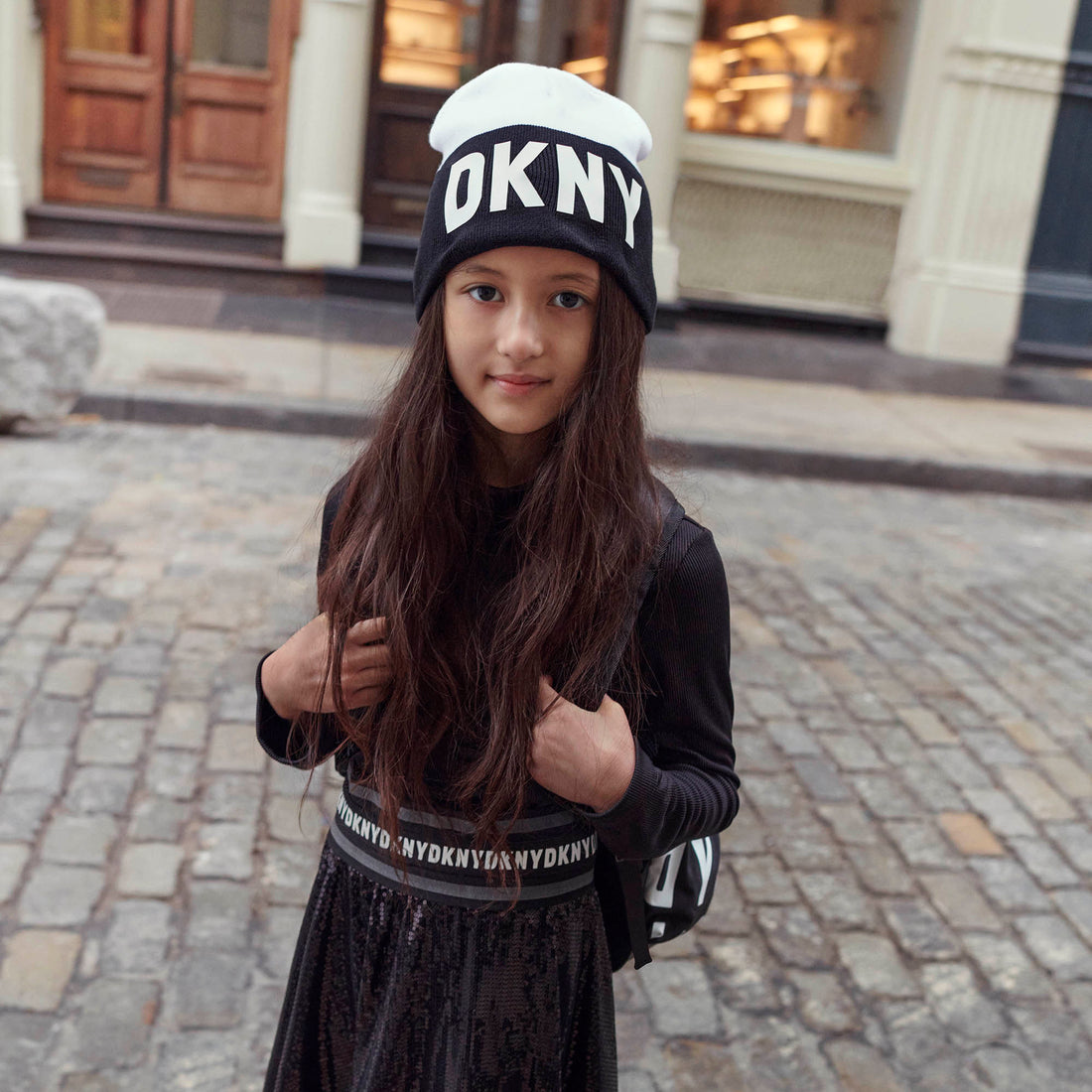 Dkny Pull On Hat Style: D31293